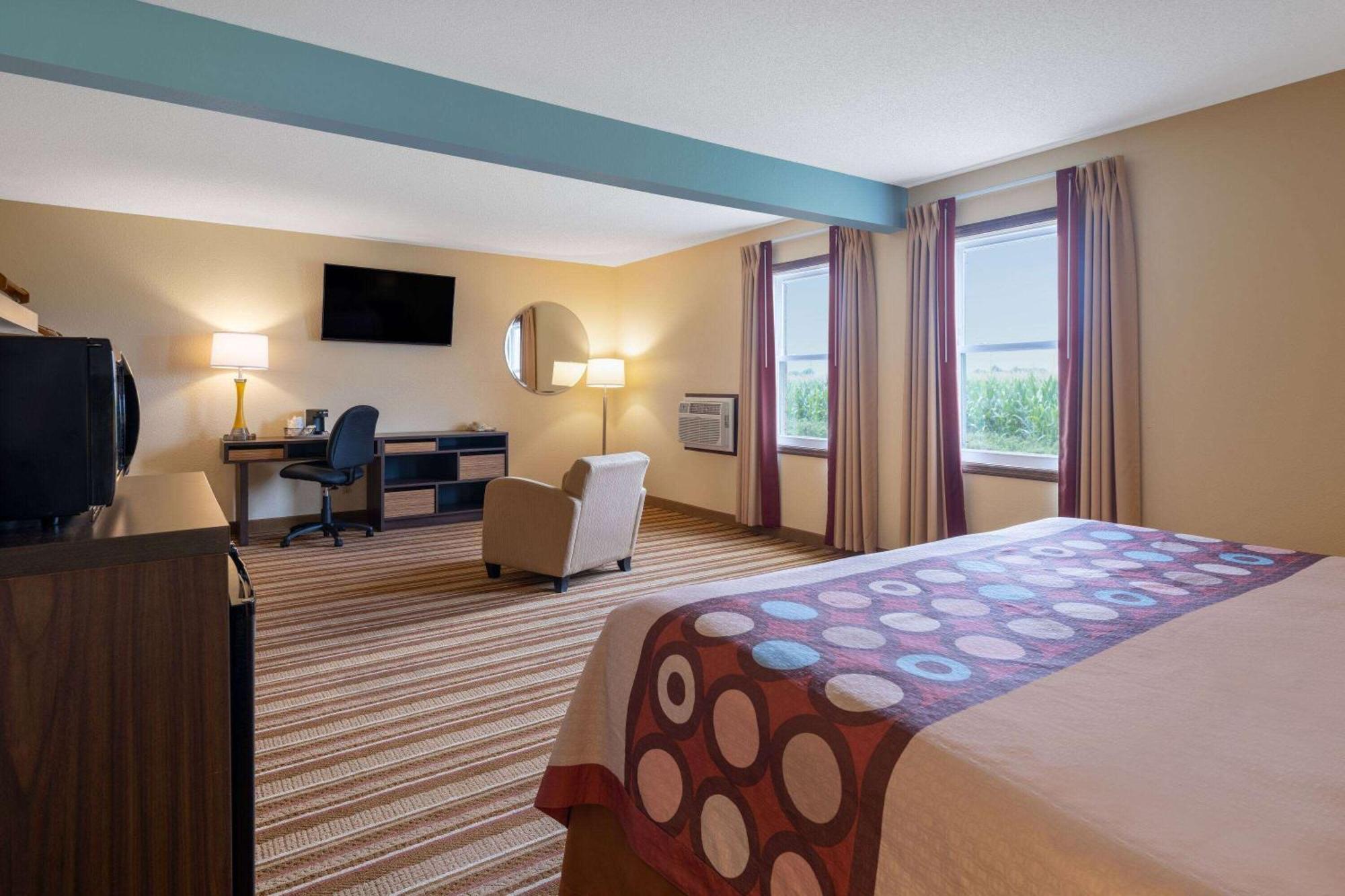 Super 8 By Wyndham Mattoon Hotel Exterior foto